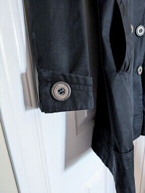 Black Fall Feminine Flattering Trench Coat. XS.